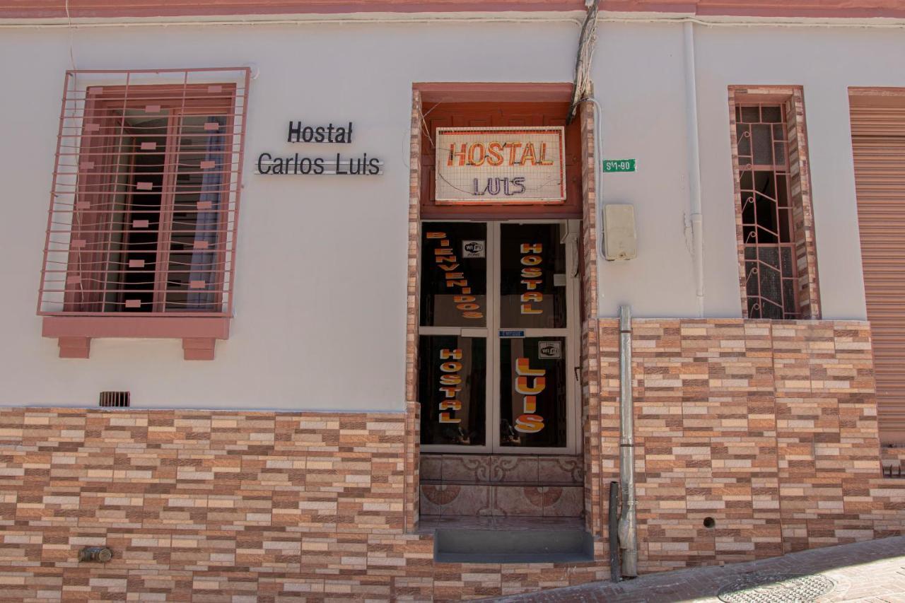 Hostal Carlos Luis Кито Екстериор снимка